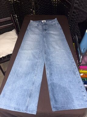 Wide Leg PAIGE Light Blue Women’s Jeans Size 27